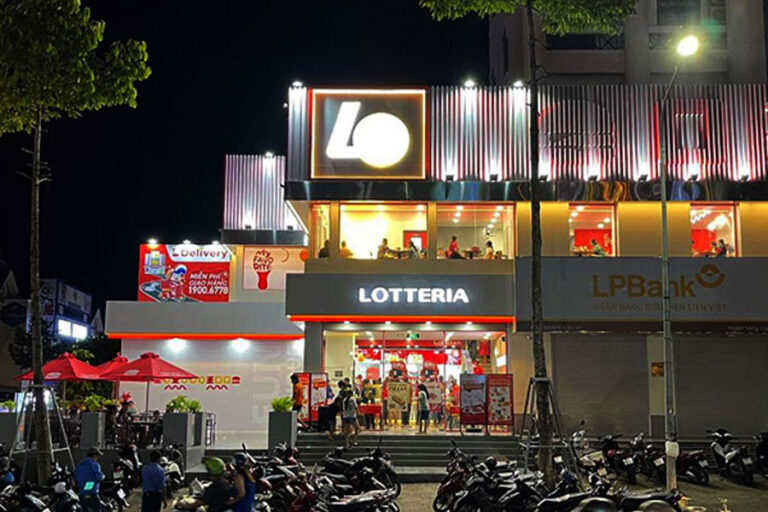 LOTTERIA opened in Vietnam 1998
